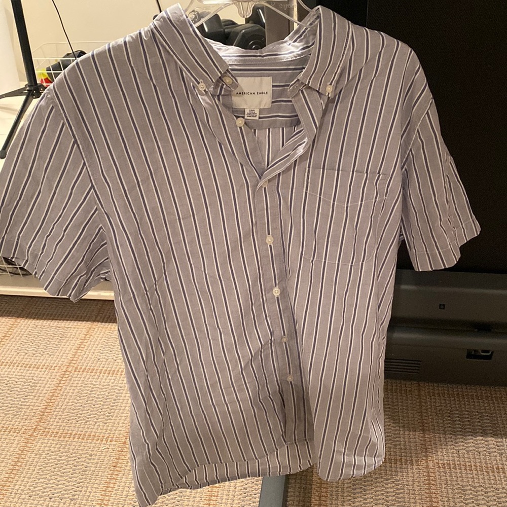 American Eagle button down